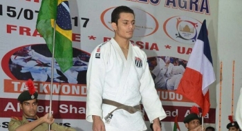 Judoca goiano é campeão na Índia